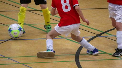 Futsal Jovens a jogar futsal