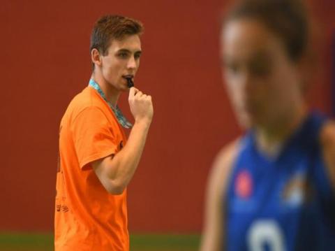 Aluno a arbitrar