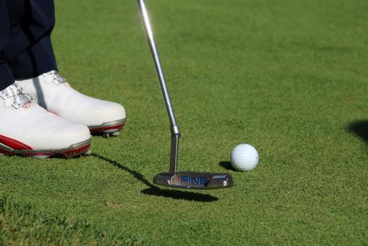 Golf praticar golf