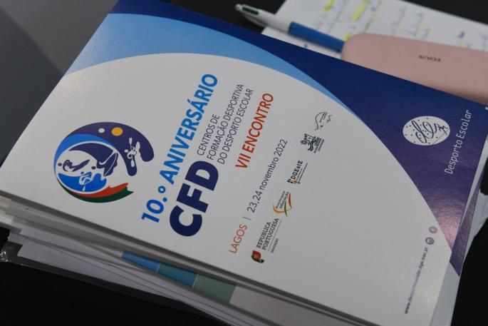 Capa com a imagem de do 10aniversário dos CFD