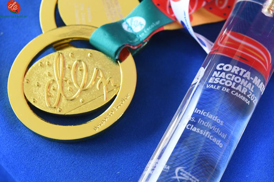 medalha de corta- mato